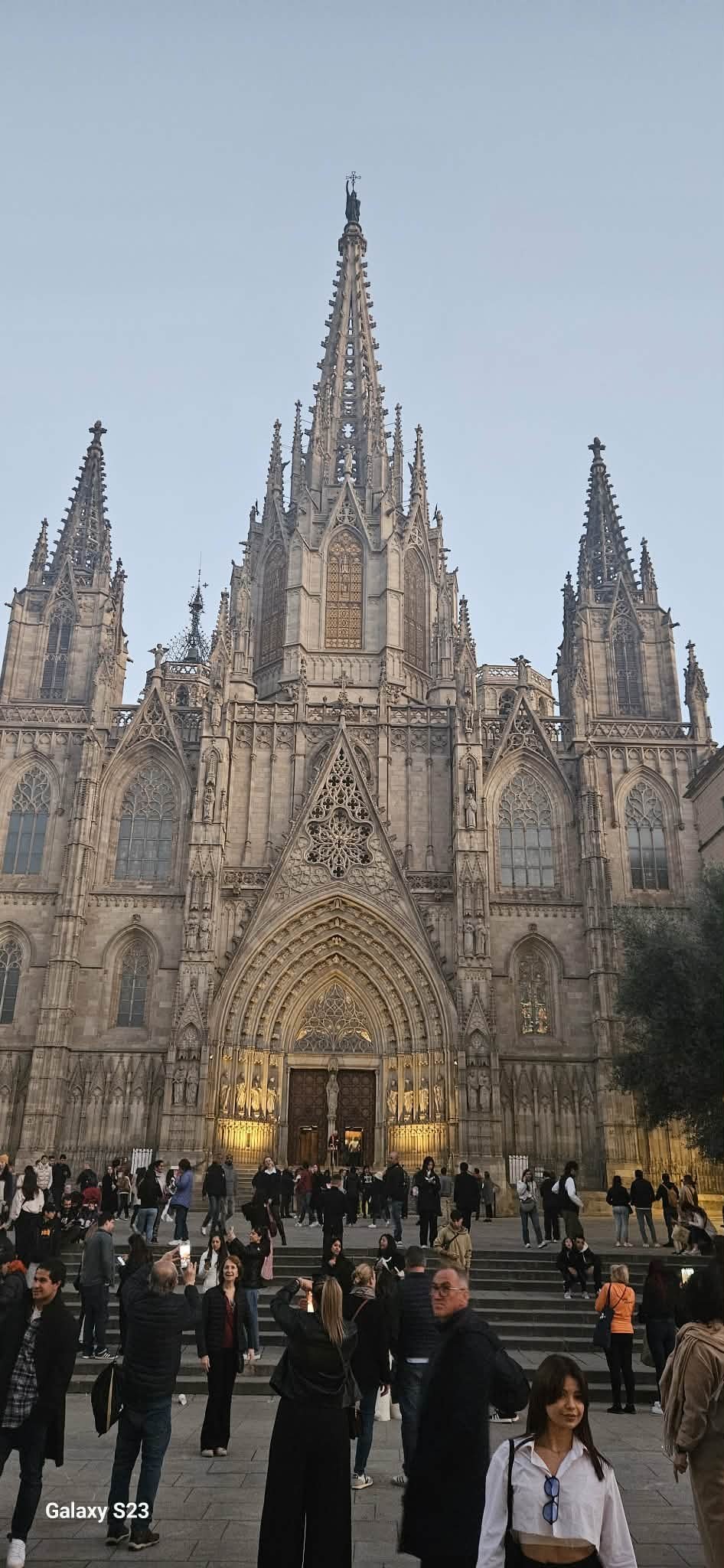 Barcelona Cathedral and city life in the Gothic Quarter